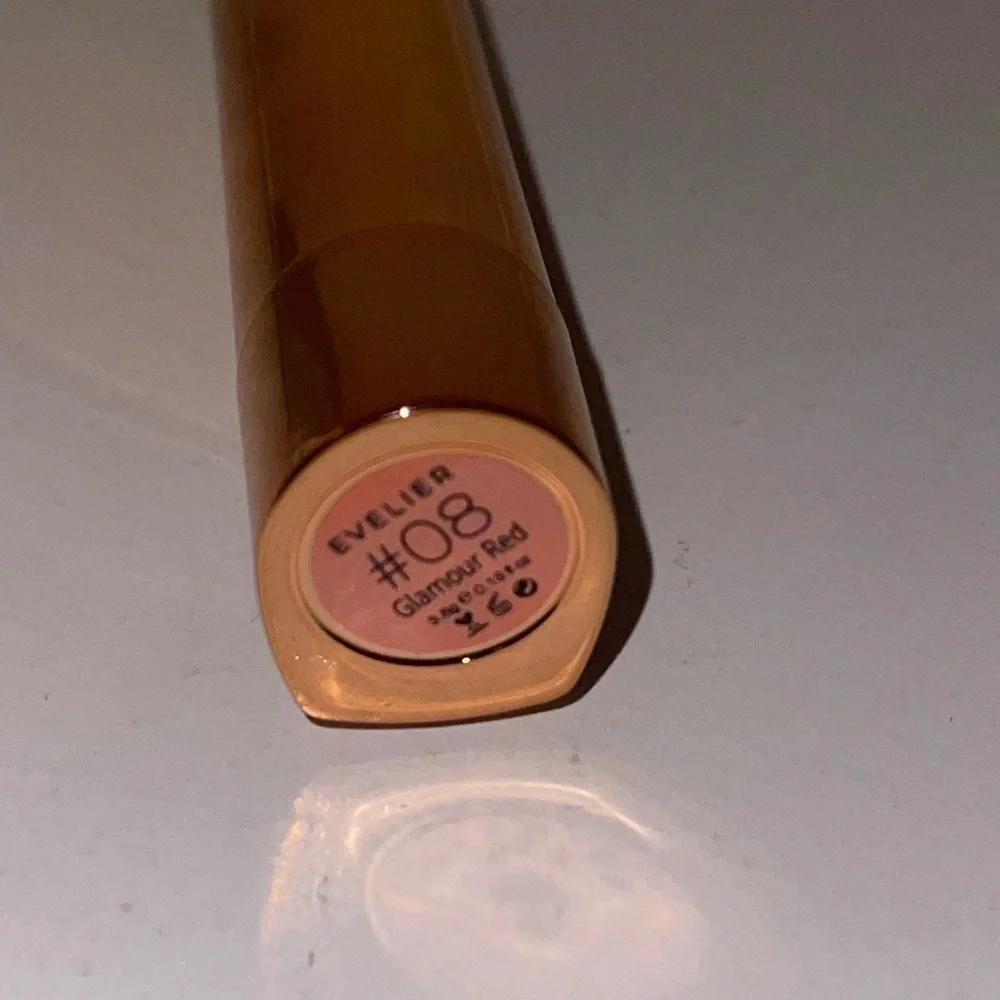 Evelier GALAXY Glamour Red satan matte Lipstick